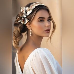 Vintage Boho Chic Bownot Headband Floral Accent